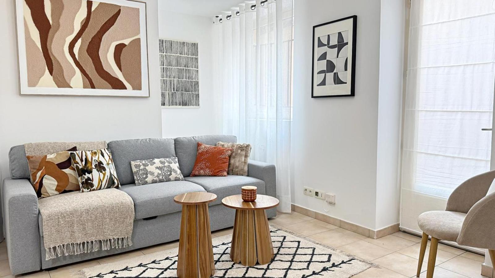 Suite Zelie Lyon Luaran gambar
