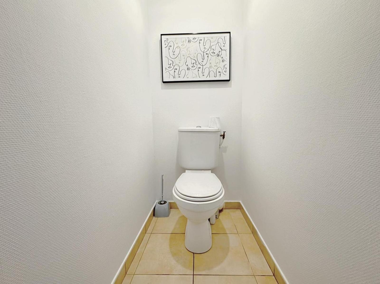Suite Zelie Lyon Luaran gambar