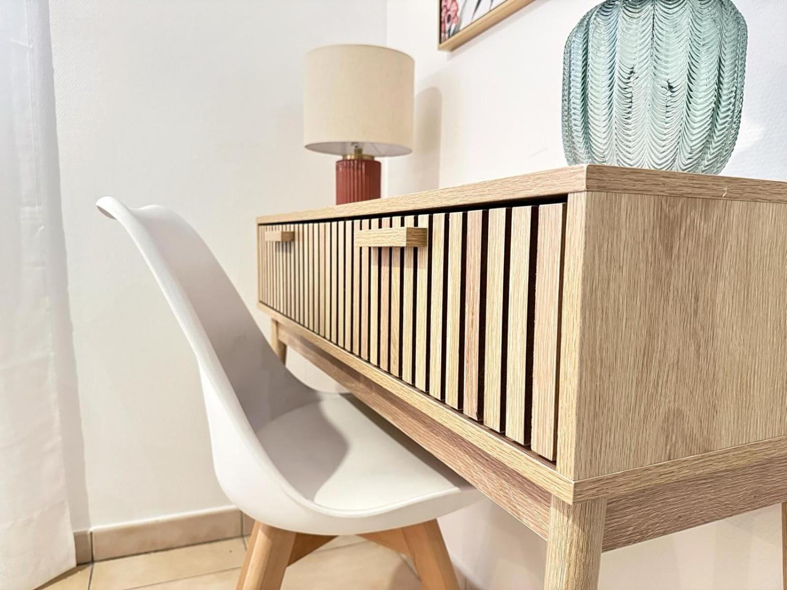 Suite Zelie Lyon Luaran gambar